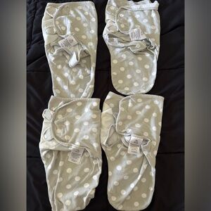 Gray Polka Dot Swaddle Set